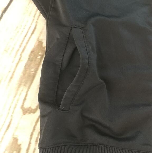 Puma Zip Front Jacket Size M (boys) - Picture 5 of 6